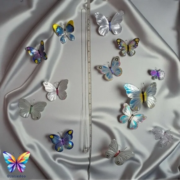 Elegant Silver Chain Necklace by Links - Picture 3 of 3